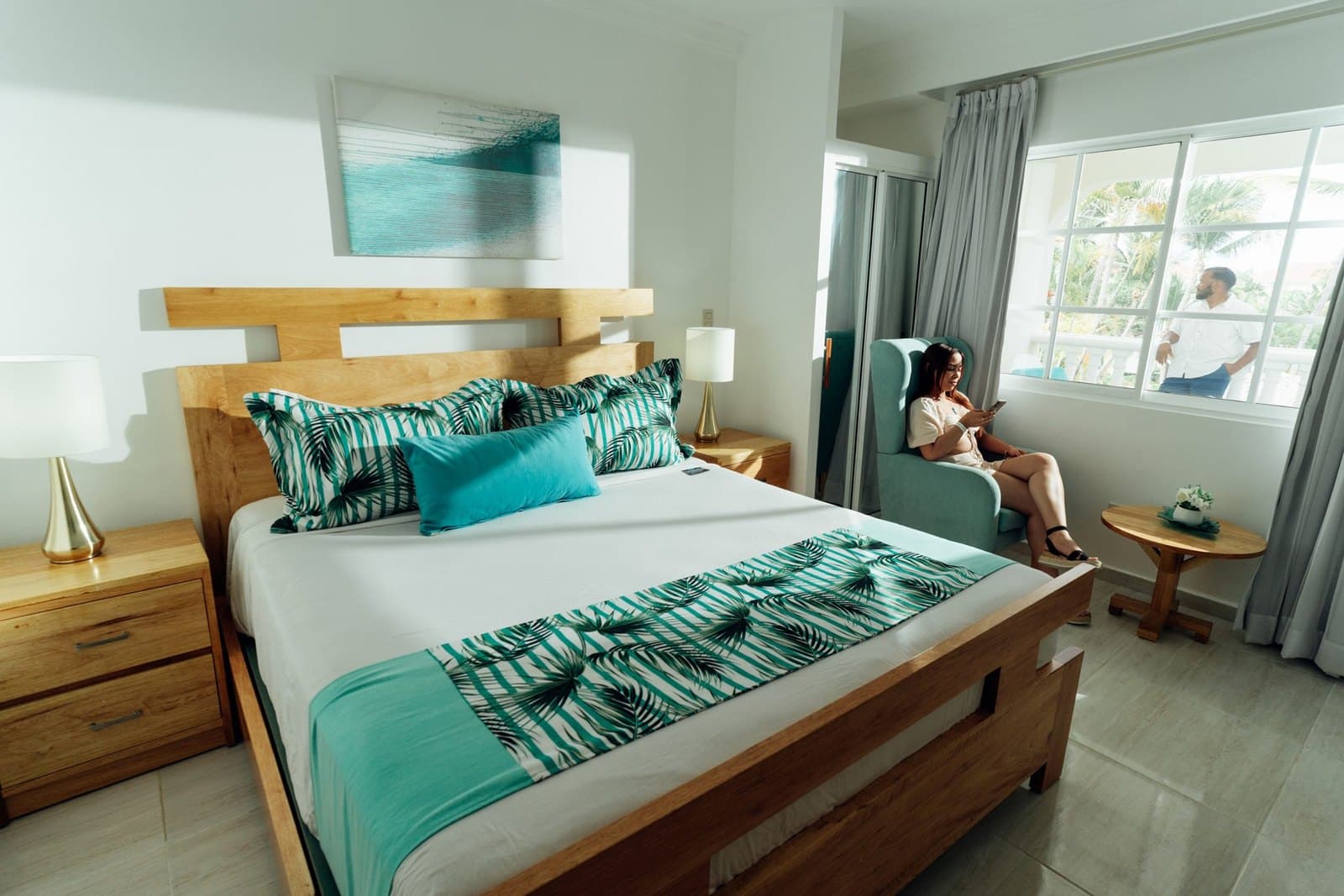 The Residence Suites — photo 1